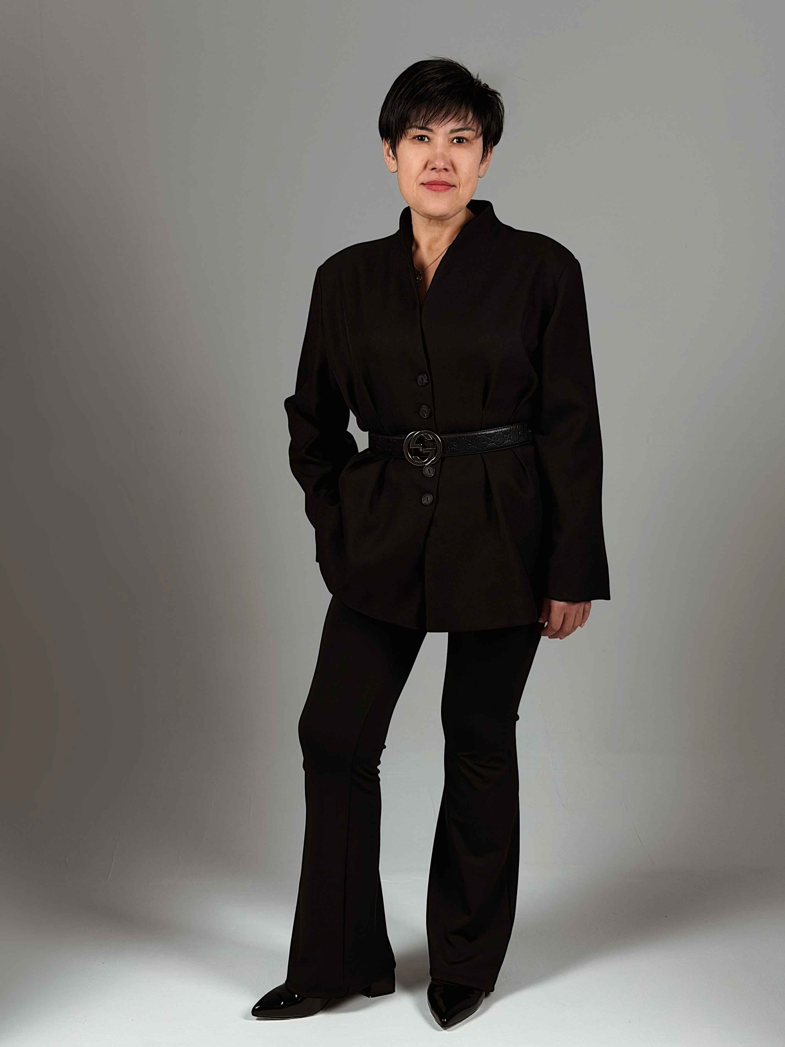 Алия — портрет